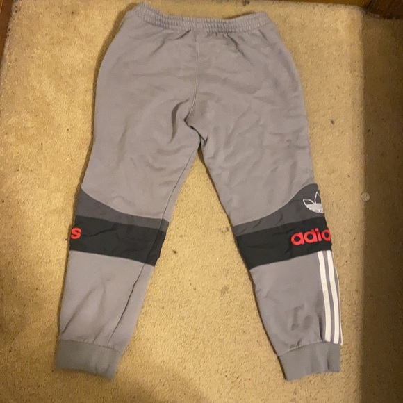 Authentic Adidas Sweat Pants 🔥🔥🔥🔥 - Picture 2 of 3